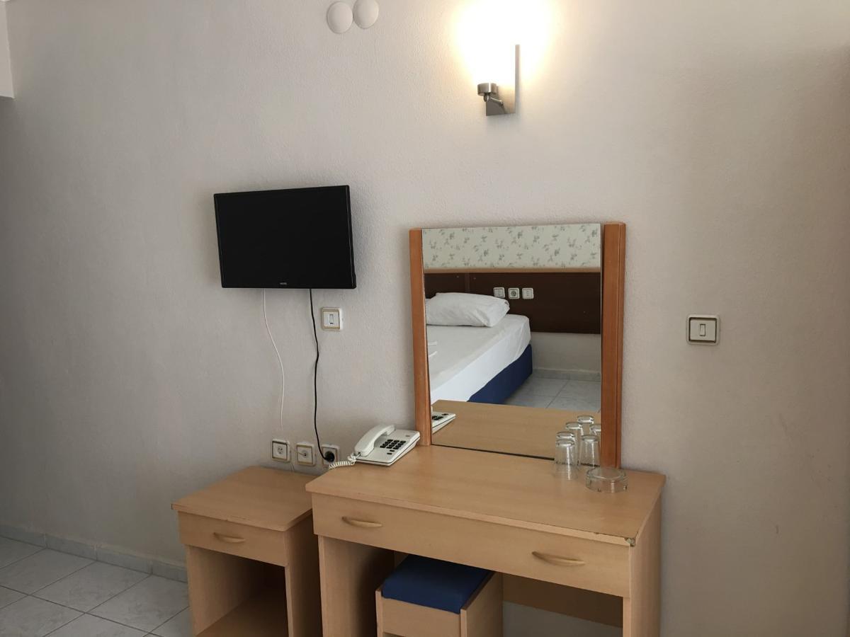 Efsanem Hotel Ayvalı Buitenkant foto
